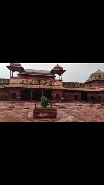 Fatehpur Sikri...