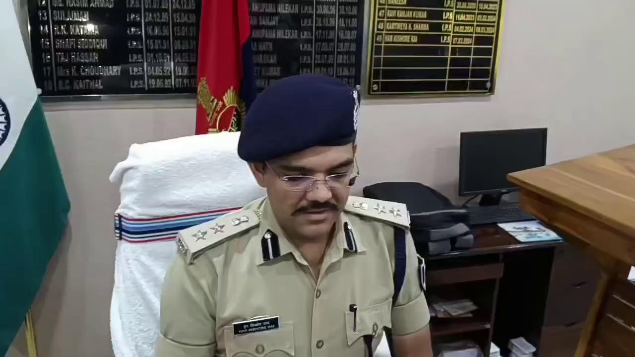 वैशाली पुलिस की बड़ी कामयाबी अपराध की योजना बनाते हुए चार लोगों को किया गिरफ्तार, राघोपुर विधानसभा क्षेत्र की जुरावनपुर की घटना।