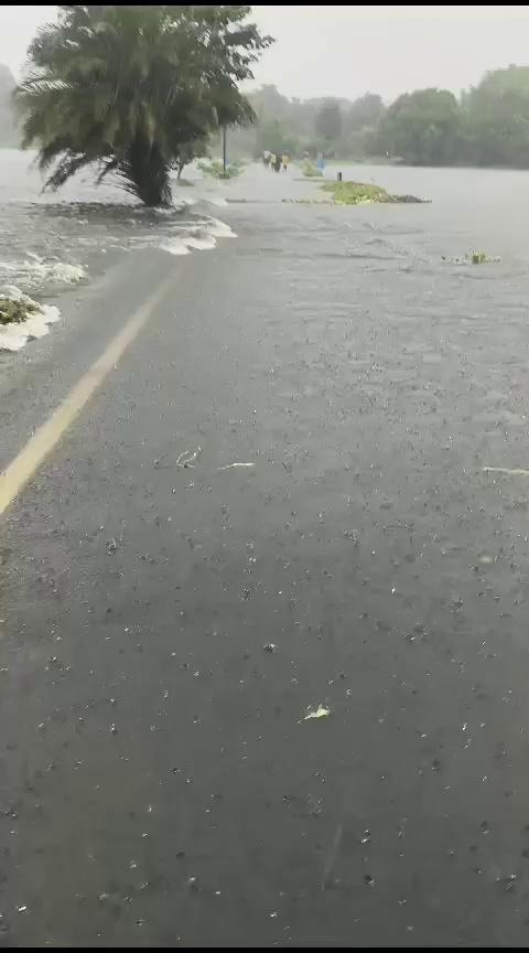 Flood situation at Fatehpur Simjuri approach road, Chittaranjan, Asansol ...