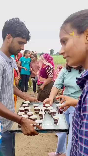 पैदल यात्रा के कुछ बेहतरीन क्लिप्स : चामुण्डा माताजी मंदिर मोर टोडारायसिंह केकड़ी राजस्थान
जय माता दी || जय माँ चामुण्डा || जय माँ छापर वाली