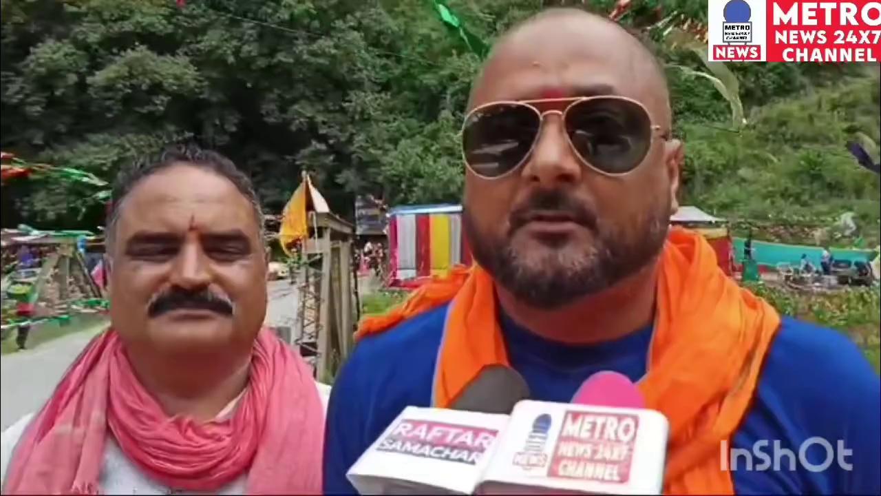 Udhampur "जय मां चण्डी माता सेवा समिति" बालनगर की ओर से बटोत के चकुआ पुल के पास लगाया गया विशाल लंगर।