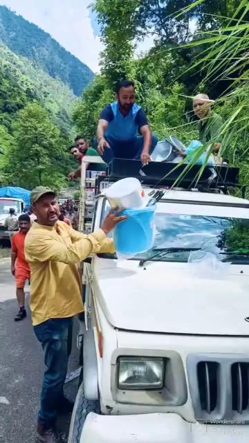 Aryaavart Educational Welfare & Charitable Society Rampur and Flood Relief Work Mission Shimla (Ramakrishna Mission Ashrama) distributed food and daily essentials to flood-affected families in Samej through a joint initiative.