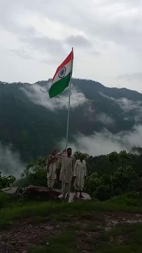 Happy Independence day 2024 of India Jai Hind Jai Bharat Indian Army Ex Army Man Sh Mohd Shafi Garh Samna Banj Majalta