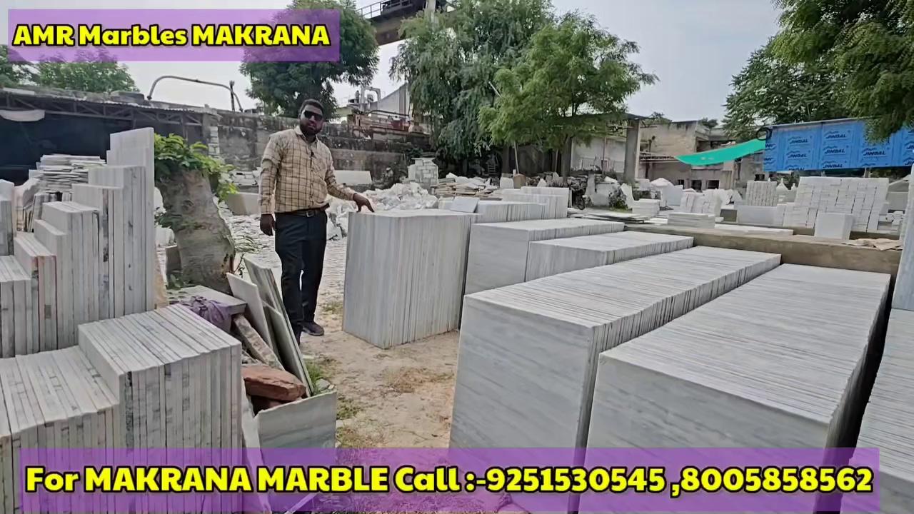 मकराना डूंगरी मार्बल (आडंगा) में लीरे का नया स्टॉक
Makrana Dungri Marble Large size Tiles Stock
कॉल कीजिए :-9251530545,8005858562