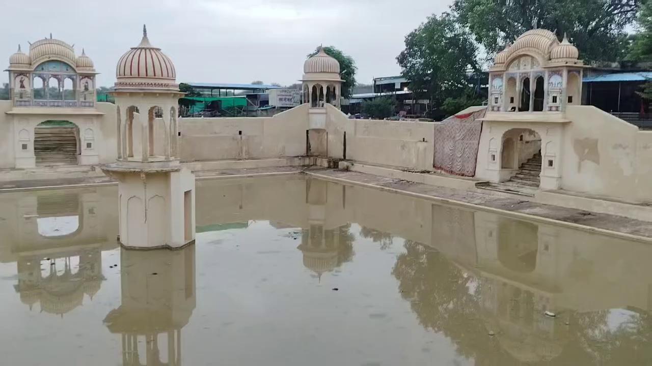 अच्छी बरसात में अलखियां वाला जोहड़ा में आया पानी Mandawa Shekhawati Mandawa NEWS Update