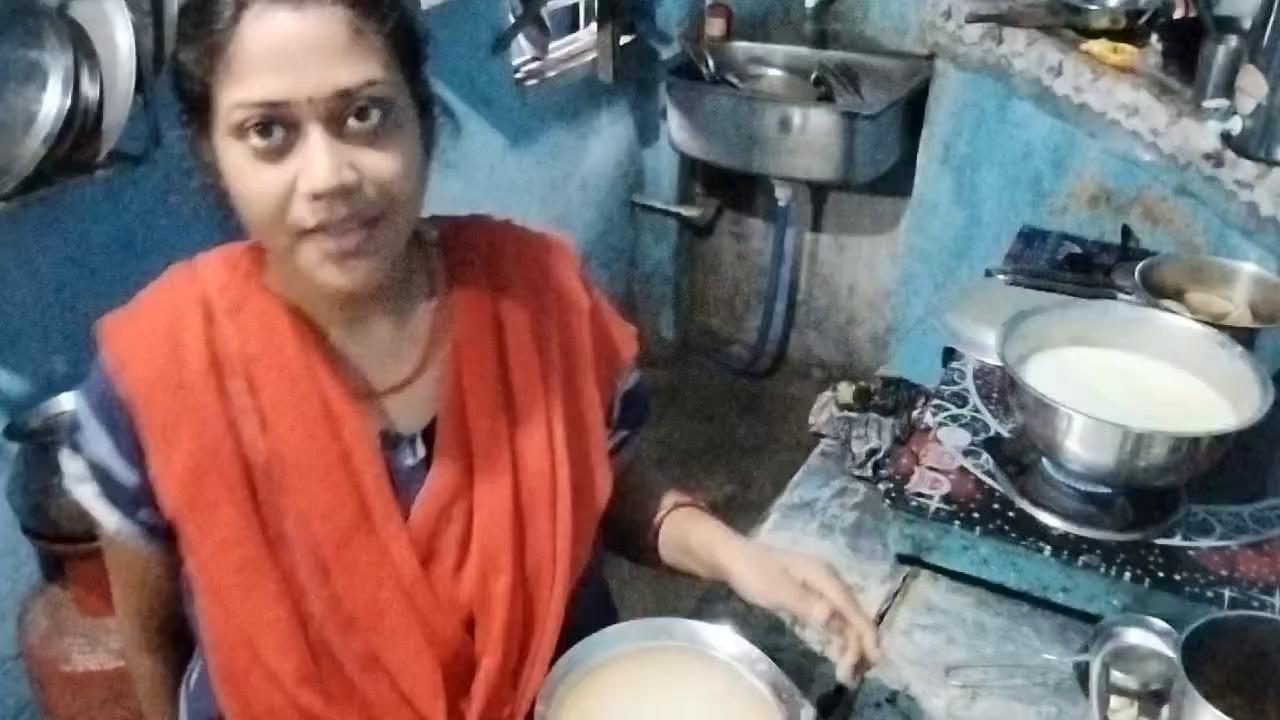 Jharkhand ka traditional dish dhuska
dekhiya aaj ka vlog me
very testy