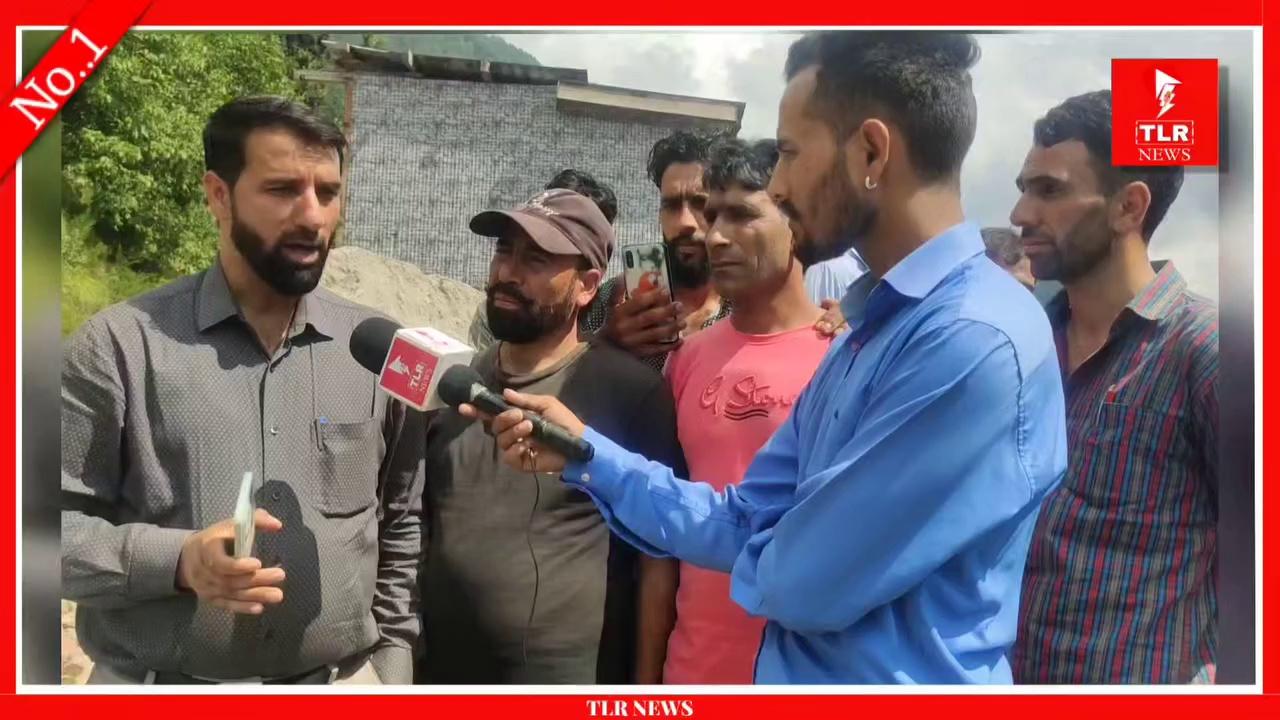 DDC Mushtaq Saab ko Sara Credit Jate Haan : Says Local || DDC Councillor Marmat Interact with Sulinder Parihar Sarazi at Marmat.