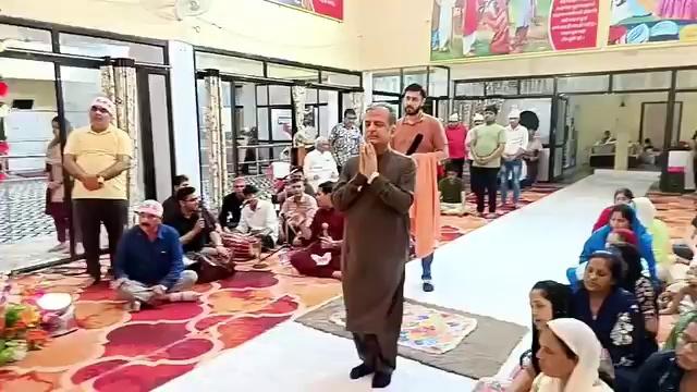 AmritVela Darshan sahib At Sant Satram Dham Bhatapara #pimprissddham #rahdkisahib #viralreels #fbreels #fypシ゚ #tirathdham #sachosatram Highlight ⊕