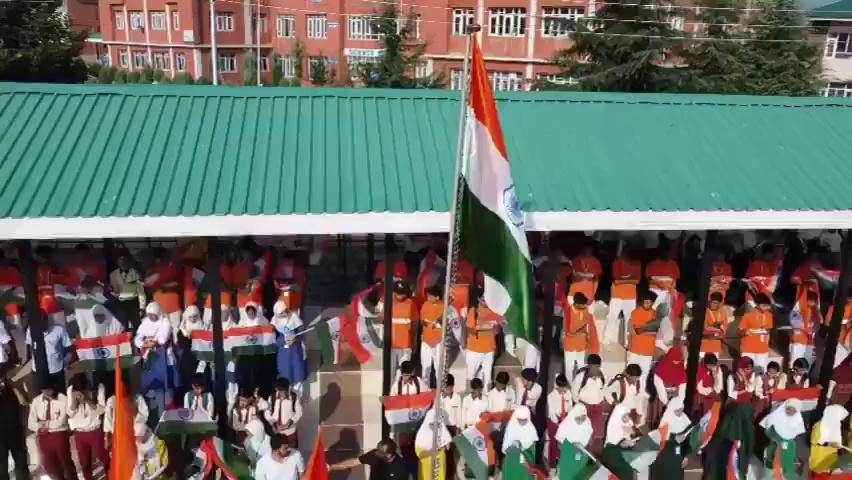 Jammu & Kashmir | Under the #HarGharTiranga Campaign, a Tiranga Yatra was organized, in