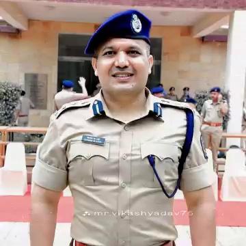 पुलिस महानिरीक्षक पूर्णियाँ (IG)बनाये जाने पर Shivdeep Wamanrao Lande सर को बहुत बहुत शुभकामनायें ,