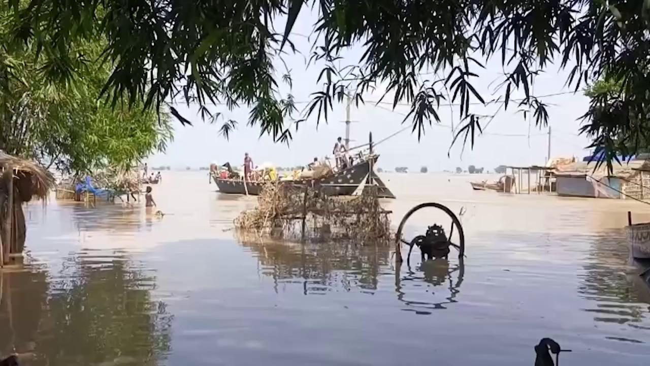 कटिहार में गंगा और कोसी के बढ़ते जलस्तर से बाढ़ का कहर