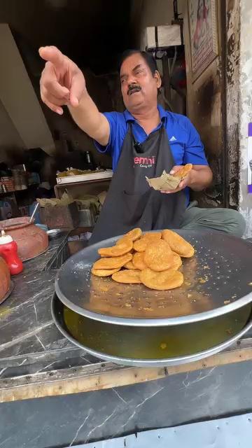 फिरोजाबाद के पंडित जी ने बताई आपबीती
l firozabad kachori wale panditji