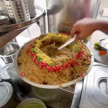 Art of Making Ragda Pattice || Mumbai's Famous Ragda Pattice