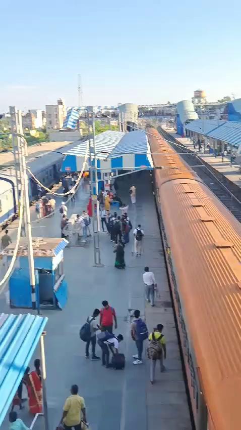 #Viral #Video #Darbhanga #Railway Station