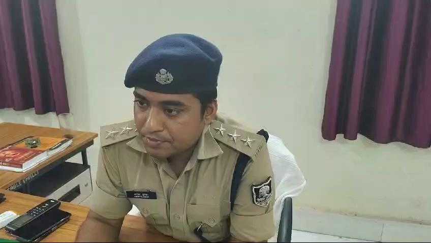 पुलिस अधीक्षक औरंगाबाद के निर्देशन मे मदनपुर थाना द्वारा भारी मात्रा मे स्प्रिट बरामद किया गया,SDPO 2 अमित कुमार ने दी जानकारी
#Bharatcrimelivenews
#BiharPolice #aurangabadpolice
#dail112 Bihar Police
Home Department, Govt. of Bihar