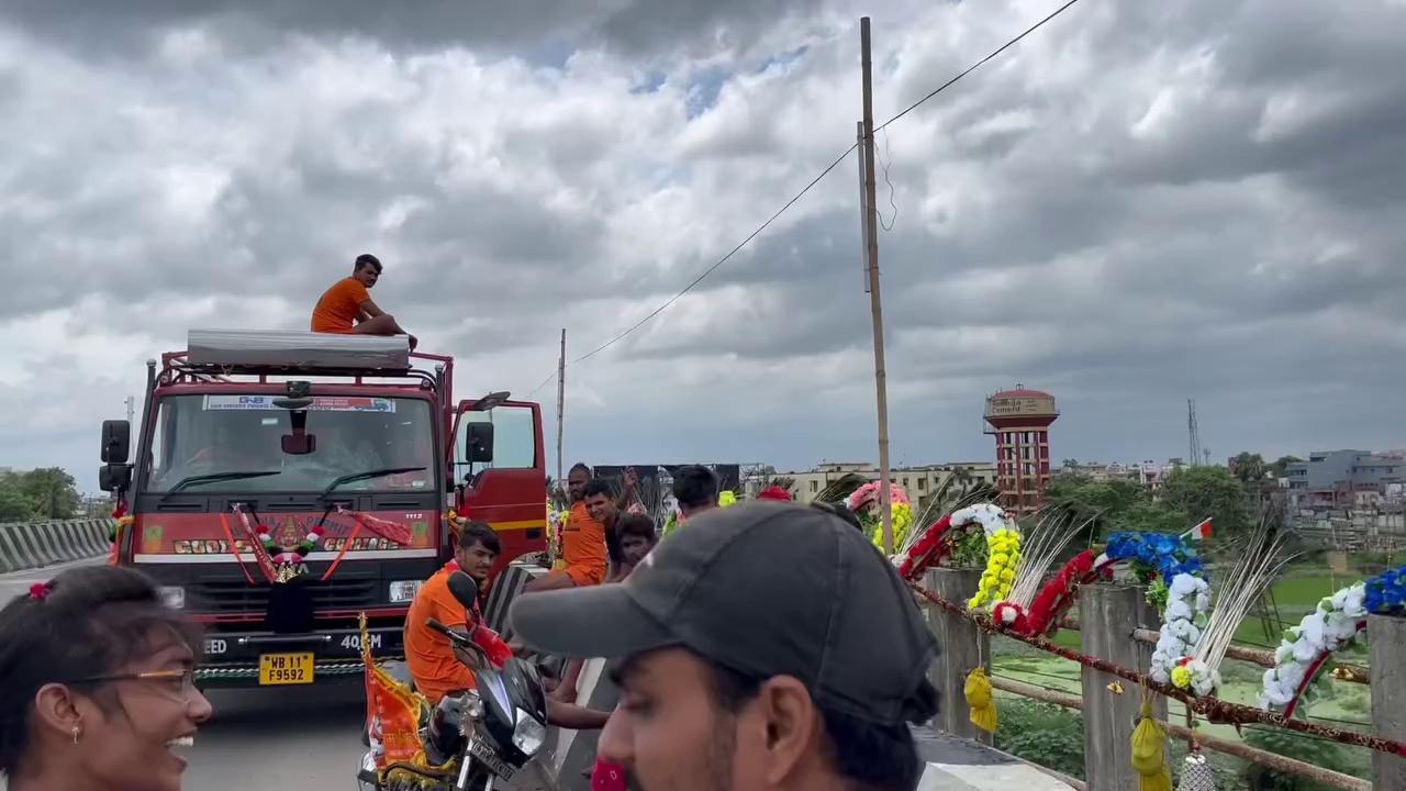 काँवर 301 फिट के निकाली गई हाजीपुर #jkbihartrip #shiv #bholenath #garibnathmandir #shankar #pahlrja Jkbihartrip Raman rahi Sanjay SinghVaishali Jagnandan Kr Bharat Mahua Vaishali