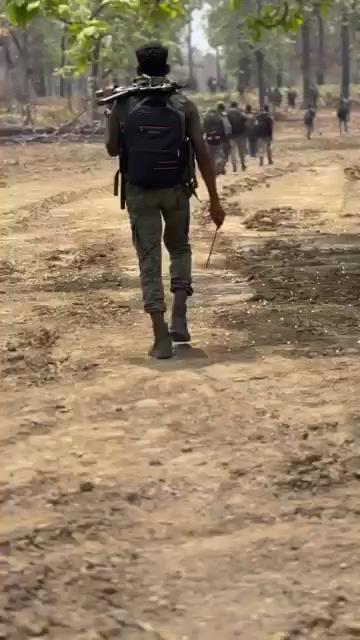 5 Naxalites Elimiñated In A Joint Operation Of District Reserve Guard, Special Task Force, Indo-Tibetan Border Police And Border Security Force In The Forest Area Under Kohkameta PS Area Of Narayanpur District, Chhattisgarh.
.
Incriminating Material Including Arms, Ammunition, BGL Rounds, Explosives And Other Warlike Stores Recovered.
.
Happy Hunting