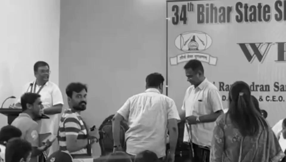 RBN न्यूज : सिवान में 34वां बिहार शूटिंग चैंपियनशिप आयोजन मे लखीसराय के कौशिक सिंह ने जीता गोल्ड मेडल..........