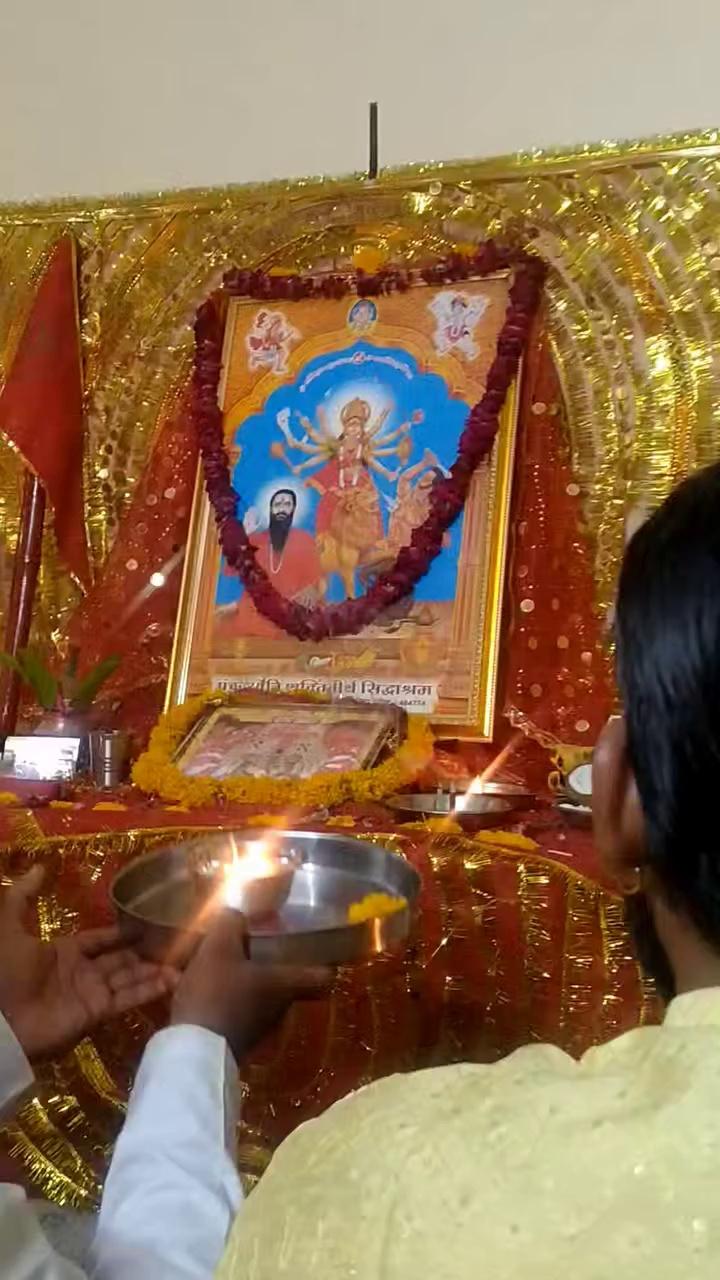 जय माता की जय गुरुवर की जिला अशोकनगर में श्री दुर्गा चालीसा पाठ व गुरु चालीसा पाठ सम्पन्न हुआ आज