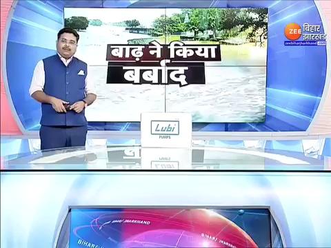 पिछले 20 वर्ष से ज्यादा हो गया हमारे क्षेत्र में सन 2001 में कटा हुआ था पक्ष हो या विपक्ष बस यह सिर्फ सदस्यता अभियान चलाने में जुटे हुए हैं लोग और क्षेत्र की जनता को 2 किलो चूड़ा और आधा किलो गुड़ देकर अपने पार्टी का प्रचार करने में कोई कोर कसर नहीं छोड़ रहा है चाहे सांसद हो या विधायक या विपक्ष के कुछ लीडर जो जिला पार्षद चेयरमैन शर्म की बात तो यह है कि इससे कहीं ज्यादा हर रोज रोटी बैंक पश्चिमी चंपारण हर रोज भूखे को रोटी और लेंगो को कपड़ा देने का काम करती है क्या उन लोगों से भी गए गुजरी यह जनप्रतिनिधि हैं क्षेत्र की जनता के लिए नाव की व्यवस्था नहीं कर पा रहे हैं और इतनी बेशर्मी से कुछ अगर दे भी रहे हैं तो सिर्फ पार्टी का प्रचार प्रसार कर रहा था कि केंद्र सरकार और बिहार सरकार बाढ़ पीड़ित परिवारों को जो धनराशि केंद्र सरकार या बिहार सरकार से मिलती है उसका गबन कर 2025 और 2026 के चुनाव के लिए लूट मचा हुआ है यही सच्चाई है क्षेत्र की जनता कब सुधरेगी और ऐसे जनप्रतिनिधियों से कब सवाल करेगी या तो अपना घर और रिश्तेदारों को सुरक्षित कर लेते हैं और हर वर्ष हजारों हेक्टेयर जमीन कट के नदी में प्रभावित हो रही है और उसके बाद भी इन लोगों का और साथ में उनके रहने वाले दलाल और झूठे पार्टी के समर्थक जनता के बीच में जाकर यह चिवड़ा और मीठा बताकर कितनी बेशर्मी से जिनके परिवार चार है पांच है दो है 10 है उनको भी एक पैकेट देने का काम कर रहे हैं इतनी बेशर्मी कहां से लाते हैं ऐसे जनप्रतिनिधि और उनके साथ समर्थक जिनके आंखों में चुल्लू भर पानी शर्म नहीं आती है और रोज सोशल मीडिया पर लिखकर सारे लोगों की मदद करने की गुणगान गया करते हैं जब क्षेत्र की जनता स्वयं अपनीविपरीत स्थिति में भी अपने बच्चों को परिवार को पालन पोषण कर सकते हैं तो तुम्हारी इस अनुदान की आवश्यकता नहीं है सरकारी नाव की व्यवस्था होनी चाहिए ट्रीटमेंट की व्यवस्था होनी चाहिए उनके फसल की सुरक्षा की बीमारी कौन लेगा साल भर उनके घर का परिवार के राशन की भरपाई कौन करेगा यह न पक्ष करने वाला है ना विपक्ष बस सेल्फी प्वाइंट बना है और पैकेट पर बताकर पार्टी का प्रचार प्रसार करना है इससे ज्यादा कुछ नहीं अगर यह लोग इस क्षेत्र के भलाई चाहते तो बांध टूटने ना देते और बांध का मरम्मत पहले से कर दिए होते आज के जमाने में मिट्टी और बालू से कौन बंद बनता है जहां पर इतना टेक्निकल डेवलपमेंट हो चुका है जहां सरिया आरसीसी कास्टिंग होती है पत्थर से ज्योति बंद को बांधा जाता है वृक्ष से जो है की ईंट से हाथी पांव बांधकर वहां ही डाला जाता है उसमें लोग मिट्टी डालकर पैसा का गवन करने का काम करते हैं और स्थानीय प्रशासन इनके साथ मिली भगत करके और चंद 5 परसेंट दलालों को जैसे पूरे इस चंपारण की धरती पर हमारे नौतन विधानसभा के पूरे क्षेत्र में जहां कटाव क्षेत्र है वहां पर इन लोगों ने बंदर बात करने का लूट मचाने का कोहराम मचा रखा है