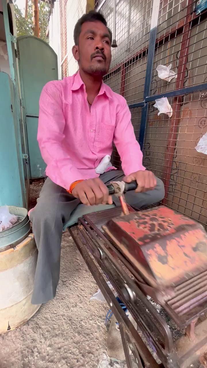 Making of Tobacco Maava in Nagpur