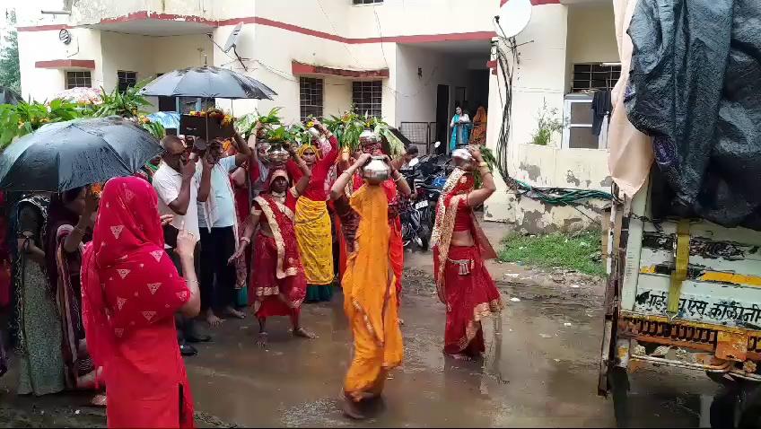 श्रीमद् भागवत कथा, कलश यात्रा पुलिस लाईन सवाई माधोपुर........