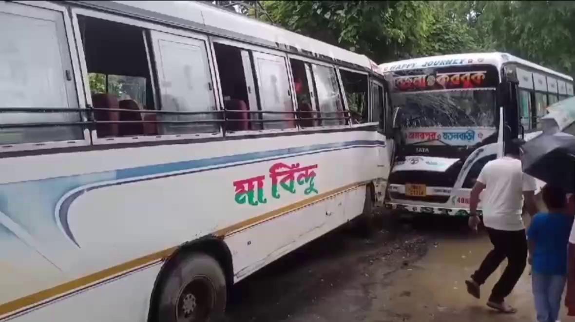 26 Injured in Terrible Bus accident on Udaipur - Amarpur Road.
#viralreelsfacebook #facebookviral #fb #videosvirales #FacebookPage #star followers highlight