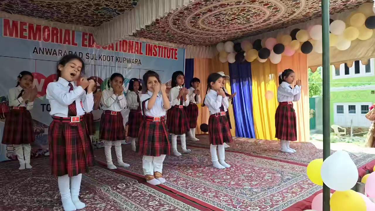 Beti Performance by Sadiq Memorial Educational Institute sulkoot Kupwara