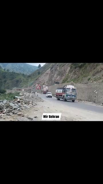 Current situation at Ramsoo sector traffic movement continue on Jammu Srinagar NH-44