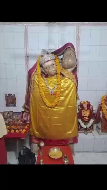 श्री सिद्ध पीठ बालाजी महाराज के दिव्य दर्शन
सेमरिया हनुमानगढ़ी मंदिर लखीमपुर खीरी
जय श्री राम
जय हनुमान