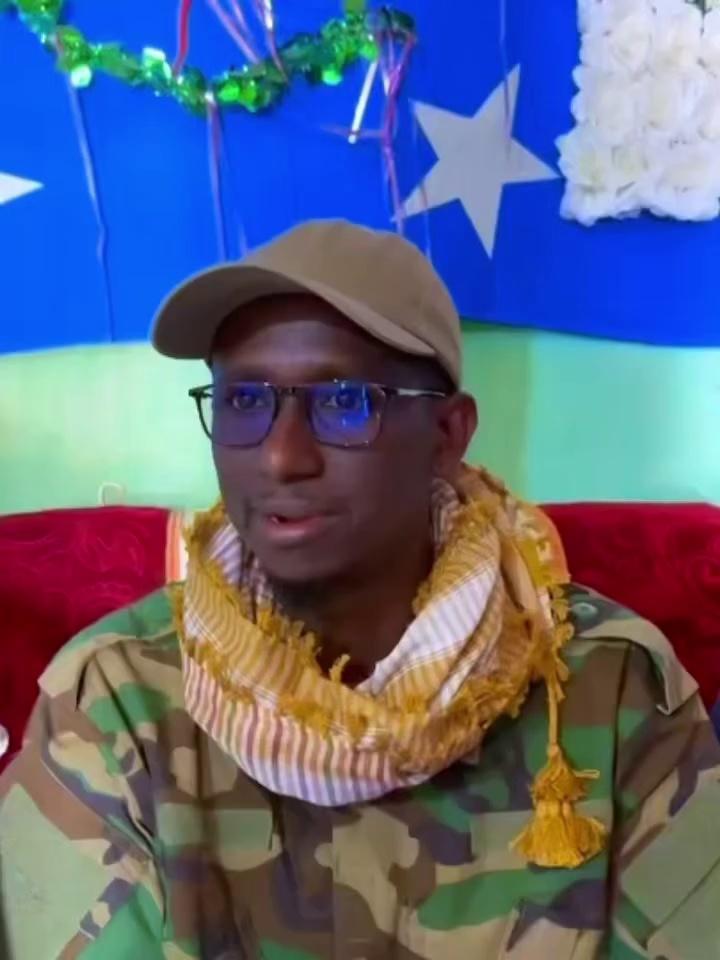 General Cabdi Madoobe oo u mahad naqey Reer Taleex .