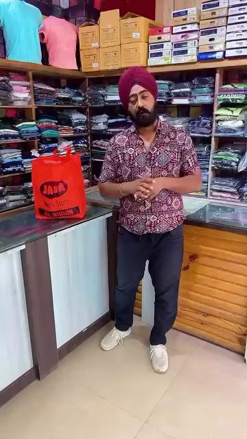 शुरू मजबूरी में किया था अब मजा आ रहा है ।। Java fashion Ajmer | men’s clothing store | jeans | shirt | trousers |