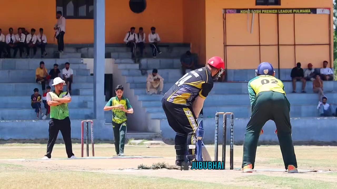 #rafidyounis the junior Leg spinner of Haji xi bowling in South Kashmir t-20 cup pulwama .