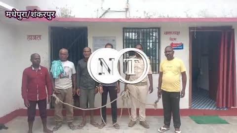 शंकरपुर पुलिस ने शराब बनाने वाले उपकरण के साथ शराब तस्कर को गिरफ्तार किया है।