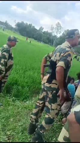 एक हजार बांग्लादेशी नागरिकों ने की भारत में घुसने की कोशिश, BSF ने जलपाईगुड़ी बॉर्डर पर रोका