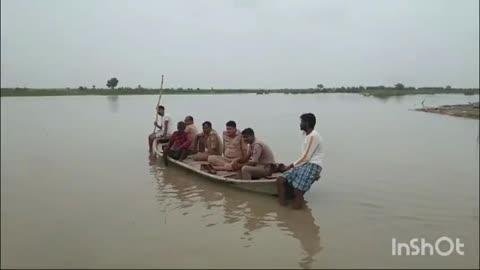 कौशांबी:गंगा घाट नहाने गए दो यूवक डूबे एक को ग्रामीण ने बचाया दूसरे की तलास जारी