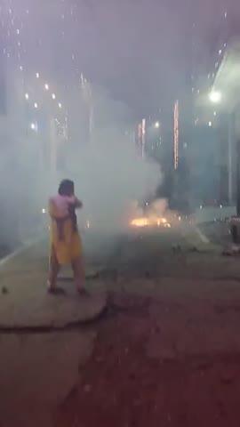 lashkar gali number 5 Diwali utsav manate hue Gwalior vasiyon ko Hardik shubhkamnaen