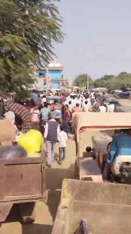 today belatal road block continuesli 3 hours