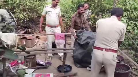 पुलिस की अब तक की सबसे बड़ी कार्रवाई ,दर्जनों शराब निर्माण की फैक्ट्री के उद्वेदन से कारोबारियों में मचा हड़कंप