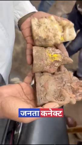 Sambhal: खुदाई के दौरान मिली माँ गौरी और माता पार्वती की प्राचीन मूर्तियां