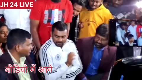 टाईगर ने बेरमो SDM और SDPO को जमकर धोया, ऐसी बेइज्जती आज तक नहीं हुई होगी