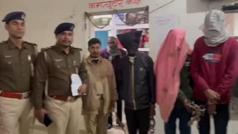 बैजनाथपुर थाना की पुलिस ने लूटकांड का किया उद्वेदन, 3 अपराधी गिरफ्तार, हथियार भी बरामद।