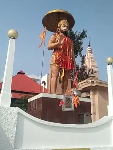 जय श्री राम हिंदू समाज यही कहलाता है जो राम का नाम ले लिया वह हनुमान का नाम ले चुका जहां श्री राम होगा वहां हनुमान जी होगा