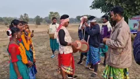 जिला प्राथमिक शिक्षक संघ की ओर से माला राजा रामेश्वरम में स्वराज मिलन समारोह का आयोजन किया गया