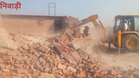 ओरछा में करीब 10 करोड़ की शासकीय भूमि पर चला शासन का बुलडोजर करवाई अतिक्रमण मुक्त