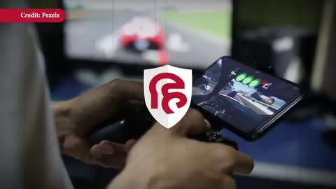 बेरोजगारी, दहेज का लालच और गमछे से मर्डर... दहला देगी PubG वाले कातिल पति की खूनी करतूत मध्य प्रदेश के रीवा की शांत गलियों में एक ऐसा खूनी कांड हुआ है, जिसने हर किसी को सन्न कर दिया. महज छह महीने पहले जिस लड़की ने सात फेरे लेकर एक घर में नई जिंदगी की शुरुआत की थी, उसी नवविवाहिता की लाश उसके कमर में मिली है. आरोप है कि बेरोजगारी, दहेज का लालच और मोबाइल गेम पबजी की अंधी लत में डूबे पति ने अपने ही हाथों से ही अपने सपनों के घर को मौत का घर बना दिया. पुलिस के अनुसार, हत्या के बाद आरोपी ने खुद अपने साढ़ू को मैसेज भेजकर इस वारदात की जिम्मेदारी भी ली. हत्या की ये कहानी दहलाने वाली है.