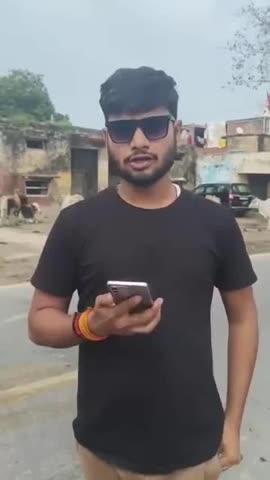 गोवंशों के प्रति लगातार कवरेज करके न्यूज़ चलाने के बावजूद भी जनपद के माननीय एवं संबंधित अधिकारी कान में रूई लगाकर बैठे हैं।
आखिर कब तक यूं ही सड़कों पर मरते रहेंगे गोवंश तथा गोवंशों से परेशान रहेगा किसान।