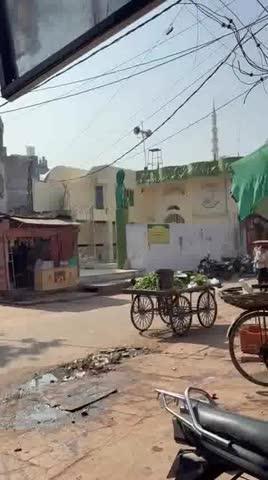 मध्य प्रदेश में सीएम के आदेश का उल्लंघन ध्वनि विस्तारक लाउडस्पीकरों को उतारने का फरमान कब आयेगा.......????