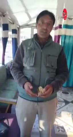 मनाली में एचपी 05 1682 नंबर आटो चालक ने लाखों के गने लौटा कर दिया ईमानदारी का प्रमाण 
#kullutodaynews #himachalupdate #ATM #himachalkiawaaz #himachalpradesh #KTN #Rampur #BreakingNews #shimla #kullu