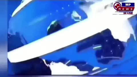 तेज रफ्तार कार ने मारी टक्कर, बाईक के उडे परखच्चे..